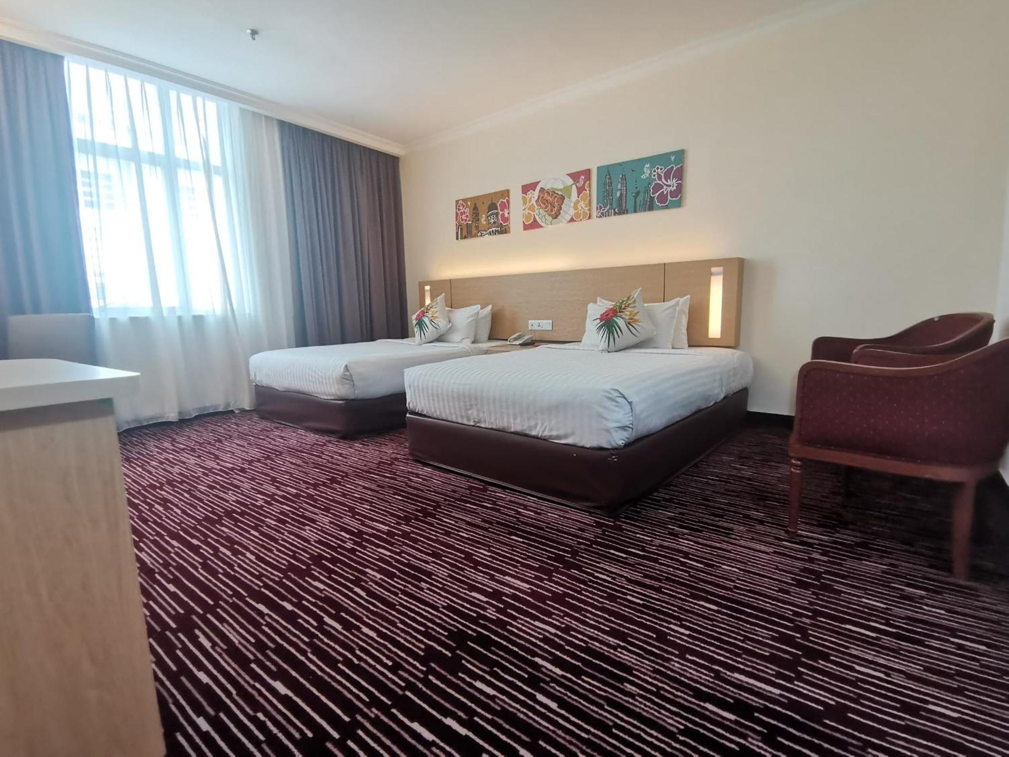 Rhr Hotel Kajang Exterior photo