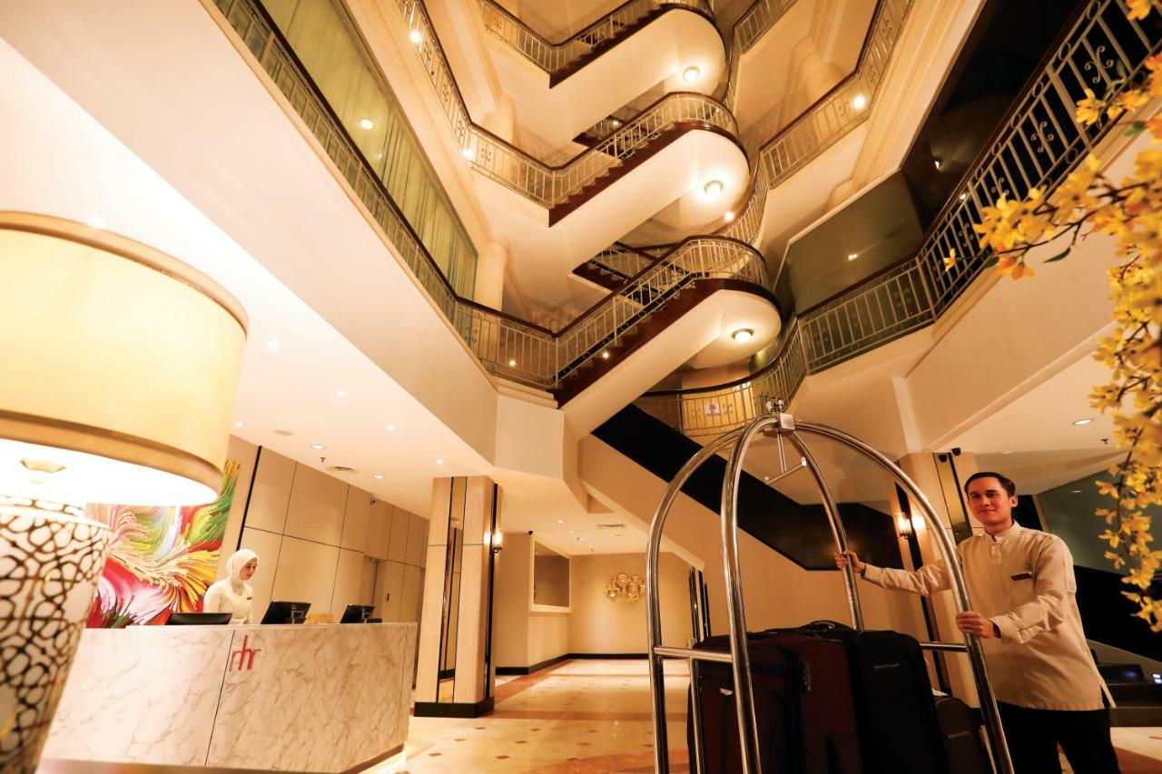 Rhr Hotel Kajang Exterior photo